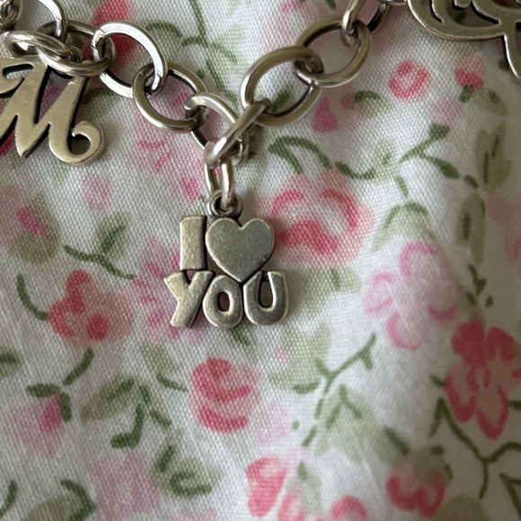 I love you Silver Charm - Picture 1 of 1